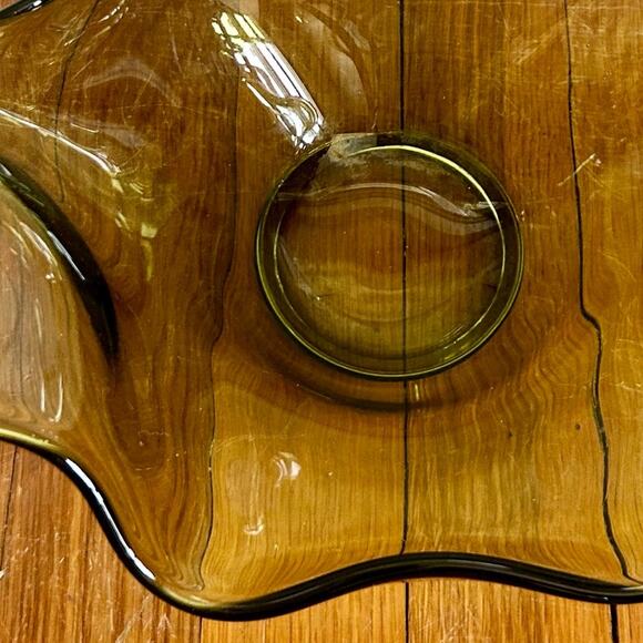 Vintage Viking Glass Handkerchief Bowl – Hand Blown Four-Point Art Glass - Picture 5 of 10